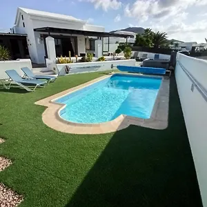 https://faro-park-35.in-canary-islands.com